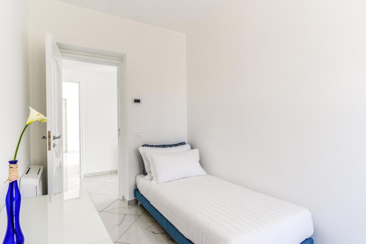 Villa Rusinella Minimalist Retreat With Sea Views Massa Lubrense Εξωτερικό φωτογραφία